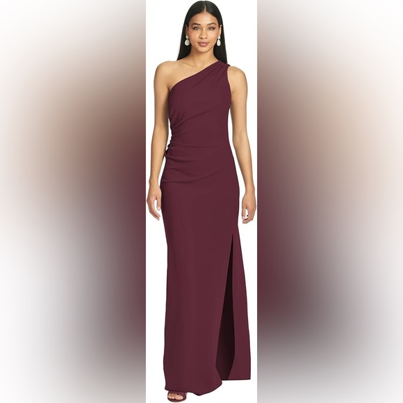 Sachin and Babi Cece Deep Wine One Shoulder Asymmetrical Gown, size 8 - Picture 1 of 3